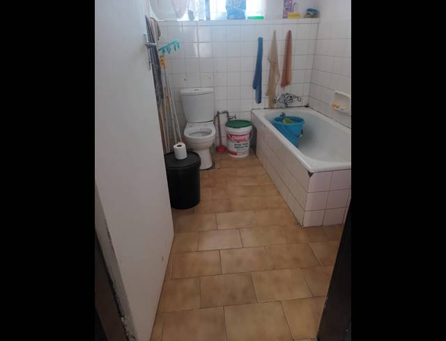 1 BEDROOM APARTMENT FOR SALE IN PRETORIA WEST